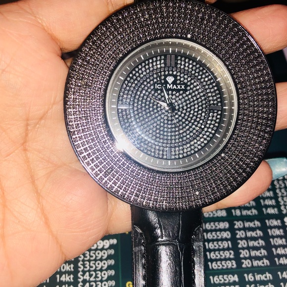 Real diamond men Watch best gift exclusive collection biggest sale Unbeatable! - Picture 6 of 7